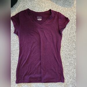 Women's plum colored merona top